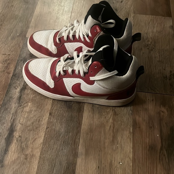 Nike retros - Picture 2 of 5